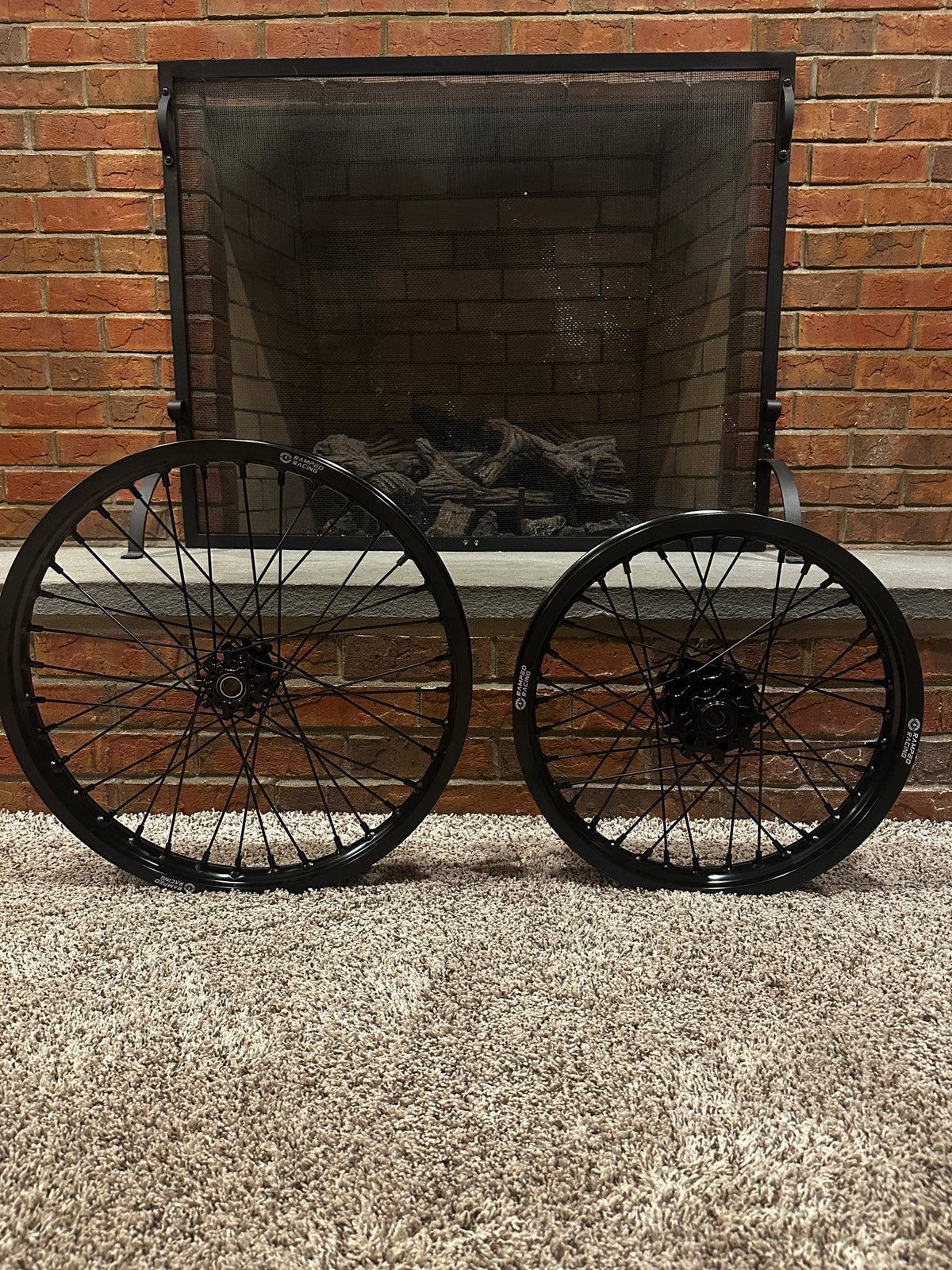 16/19 Wheel Set for Vetra Blazer / Arctic Leopard XE Pro and XE Pro s (No Tires)