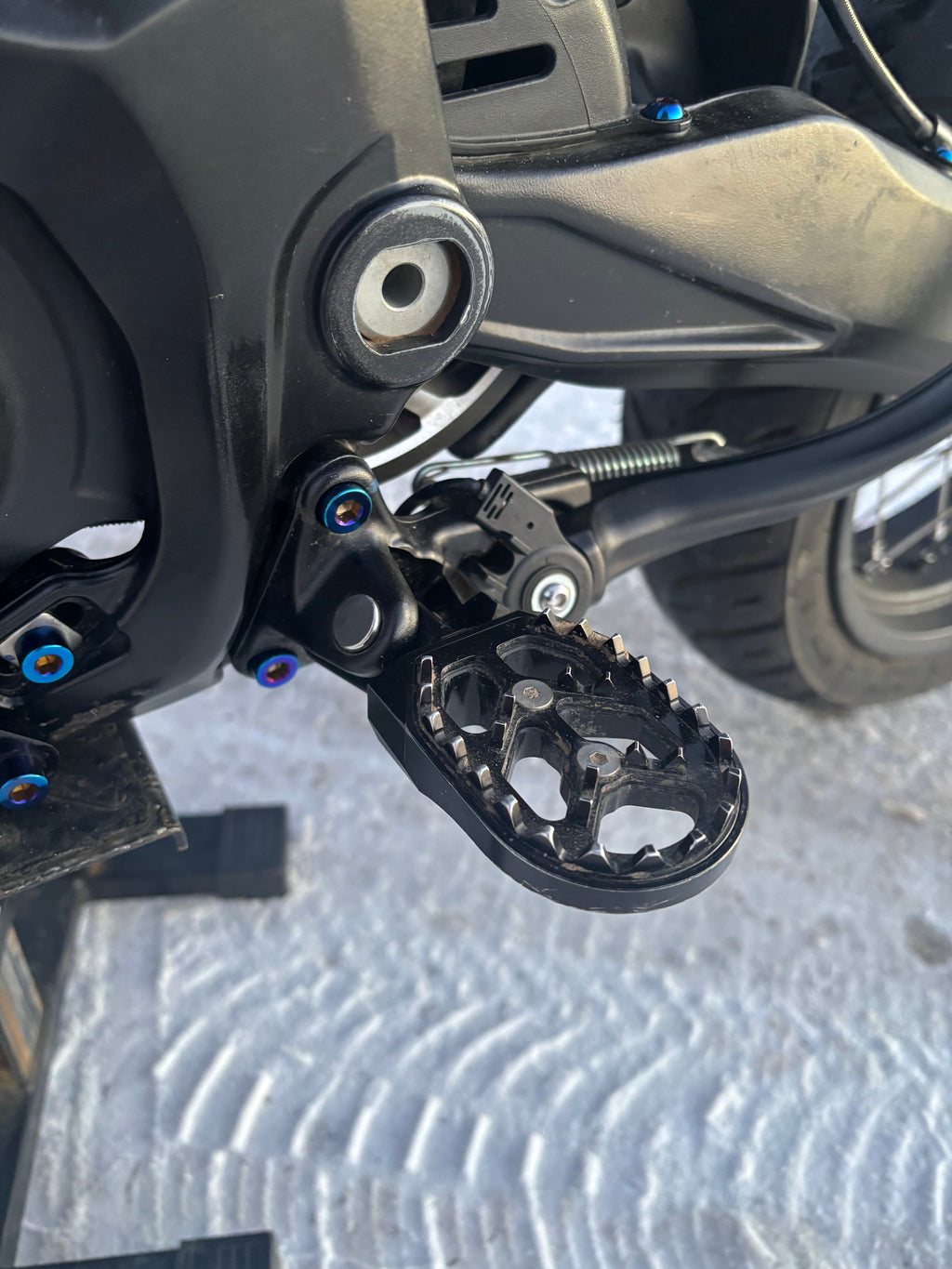 Surron Ultra Bee Titanium Bolt Kit