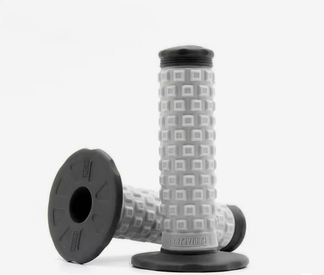 Pro taper Upgraded grips for any bike